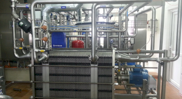 APPLICATION OF MITSUBISHI ELECTRIC EQUIPMENT FOR AUTOMATION OF THE PASTEURIZING AND COOLING UNIT